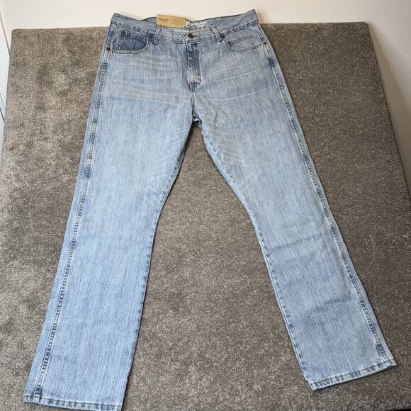 Wrangler Other - Wrangler Retro Relaxed Boot Jeans Mens 38x36 Light Wash Denim Fit Cowboy Western
